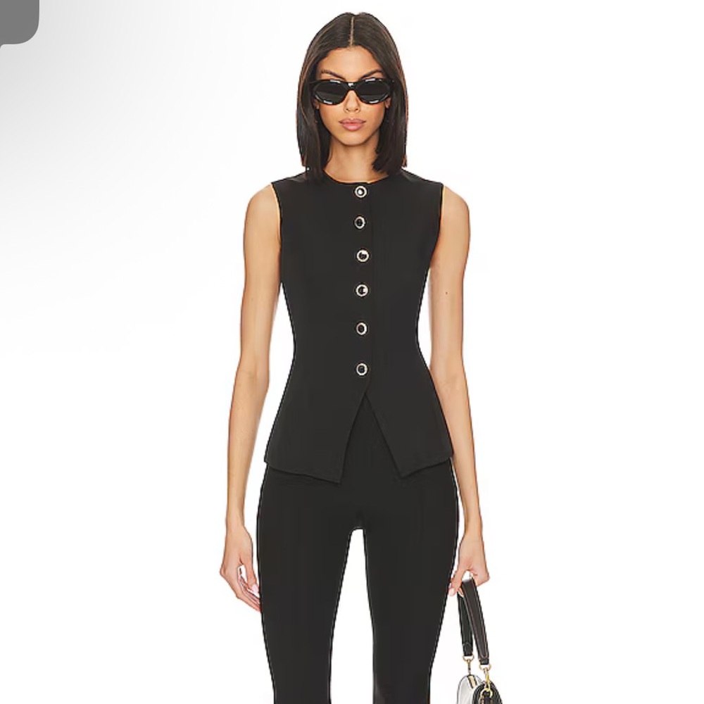 SNDYS Emiliana Top en Black - Picture 3 of 8